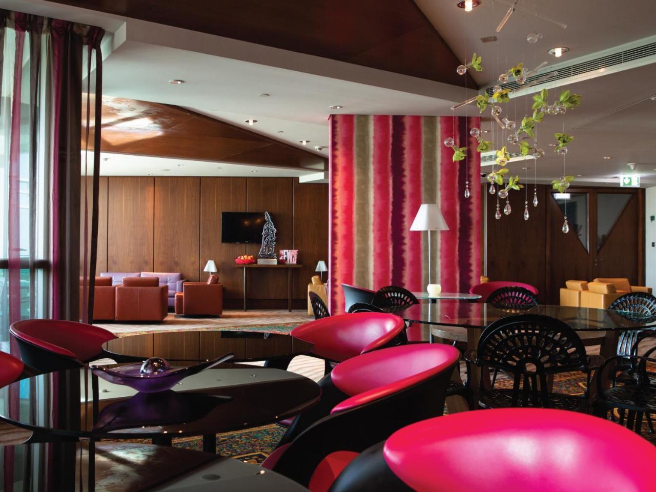 דובאי Jumeirah Creekside Hotel מראה חיצוני תמונה